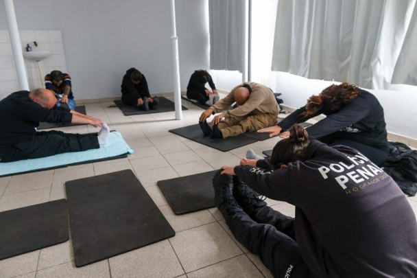 A Polícia Penal ampliou o acesso gratuito dos servidores a terapias multidisciplinares